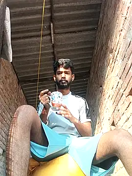 NICK IN online show from 11-19-25, 01:27