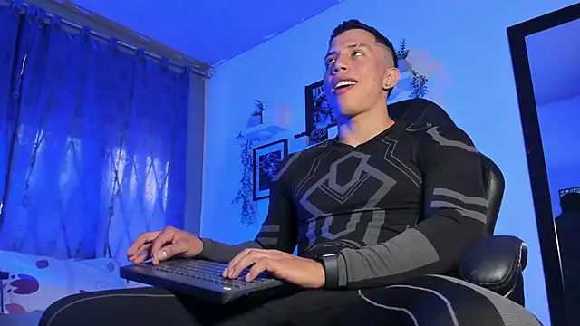 ThomsEvery  online show from 10-30-25, 10:06