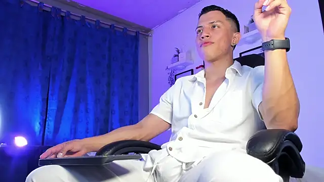 ThomsEvery  online show from 12-01-25, 11:05