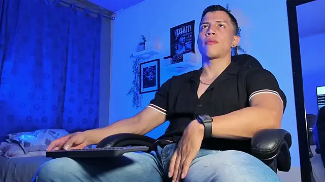 ThomsEvery  online show from 11-13-25, 11:52