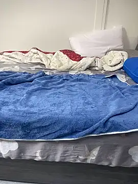 Lovegg7780z online show from 10-27-25, 06:20