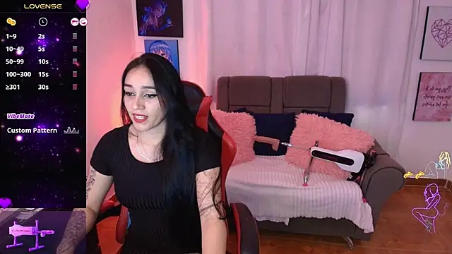 Snapshot of yeliana_sexxy chatting on 09-29-25, 08:03 yeliana sexxy online show from 09-29-25, 08:03