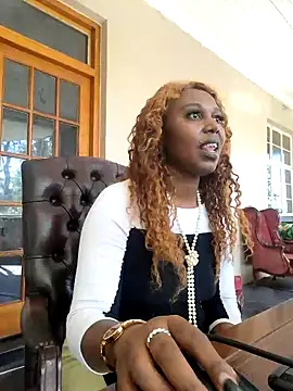 Snapshot of YourDreamLady22 chatting on 01-28-25, 07:32 YourDreamLady22 online show from 01-28-25, 07:32