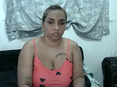 GORGEOUSLIPS online show from 02-15-26, 03:33