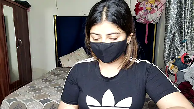 Snapshot of Hoty-Shivangi chatting on 08-04-26, 08:02 Hoty-Shivangi online show from 08-04-26, 08:02