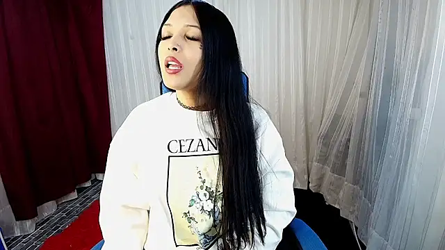 MOMMYJEVAA online show from 07-05-26, 04:25