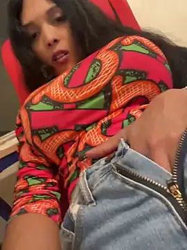 MOMMYJEVAA online show from 11-25-25, 02:23