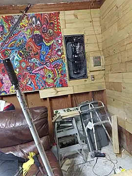 Buffshagswell online show from 10-28-25, 03:11