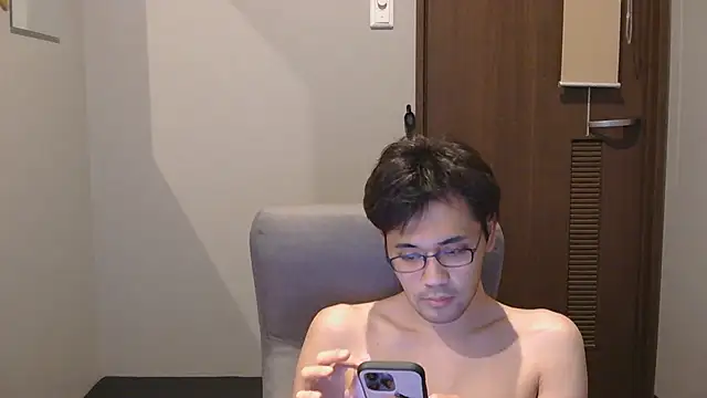 ryusei18570 online show from 05-26-26, 04:38