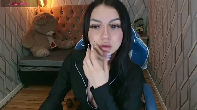 Angelchristix online show from 10-28-25, 12:26