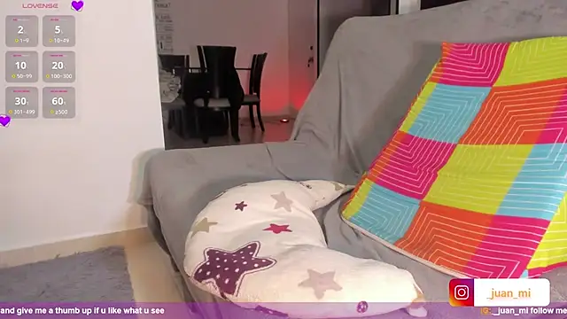 Snapshot of juanmiss chatting on 10-04-25, 04:25 juanmiss online show from 10-04-25, 04:25