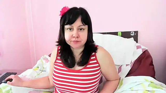 HotSweetAngel online show from 12-21-25, 09:33