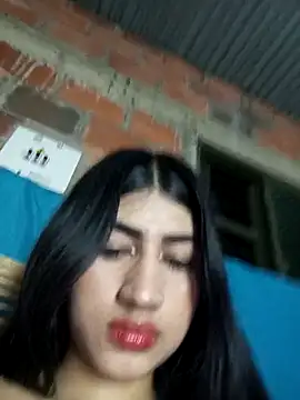 Snapshot of Julix_A chatting on 02-20-25, 08:17 Julix A online show from 02-20-25, 08:17