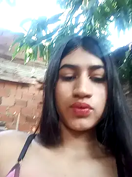 Snapshot of Julix_A chatting on 01-12-25, 08:03 Julix A online show from 01-12-25, 08:03