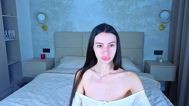 Snow WhiteeeX online show from 06-03-26, 04:02