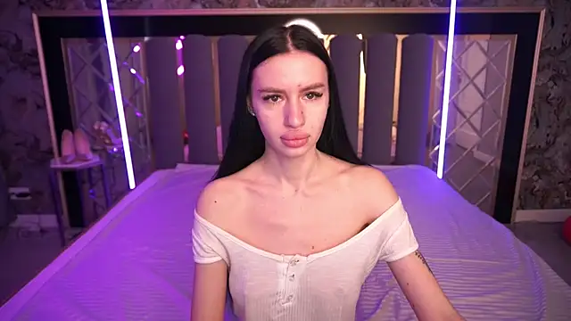 Snow WhiteeeX online show from 03-23-26, 06:35