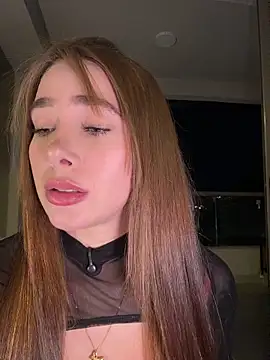 Lanataylor- online show from 05-07-26, 02:16
