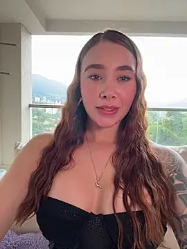 Lanataylor- online show from 04-21-26, 10:49