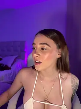 Lanataylor- online show from 02-21-25, 09:43