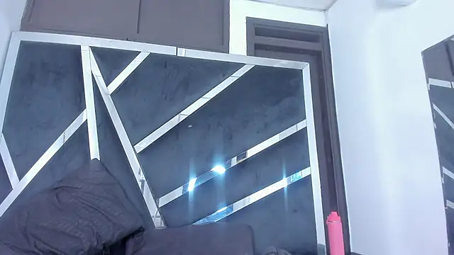 Snapshot of ninaht chatting on 07-10-26, 10:32 ninaht online show from 07-10-26, 10:32