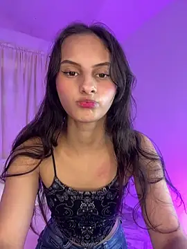 ninaht online show from 02-04-26, 09:21