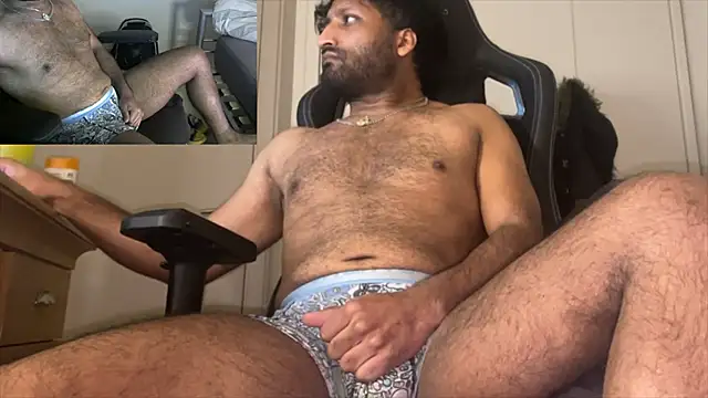 Snapshot of shadthebiguy chatting on 01-31-25, 11:56 shadthebiguy online show from 01-31-25, 11:56