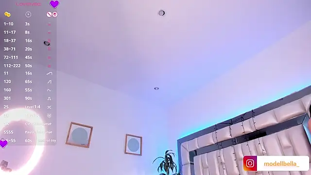  ISABELLA HOT  online show from 11-13-25, 12:31