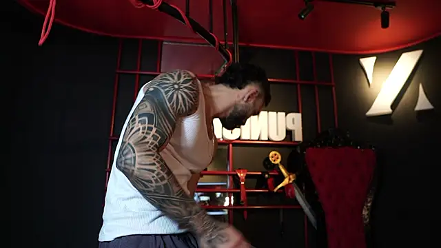 Snapshot of Austin_bolt chatting on 02-19-26, 03:03 Austin bolt online show from 02-19-26, 03:03