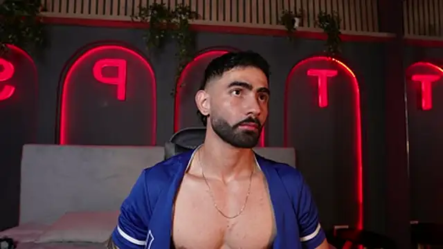 Austin bolt online show from 10-24-25, 02:43