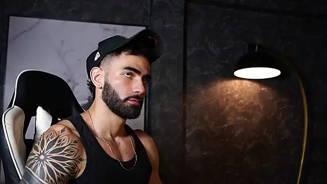 Snapshot of Austin_bolt chatting on 02-12-26, 02:55 Austin bolt online show from 02-12-26, 02:55