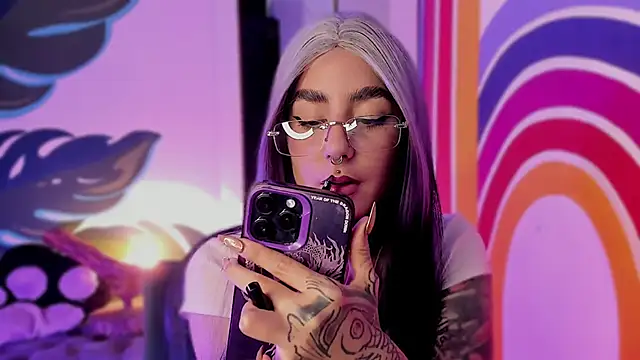 Alice woodville online show from 09-16-25, 09:38