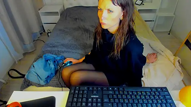 Elizabe th online show from 01-22-25, 12:48