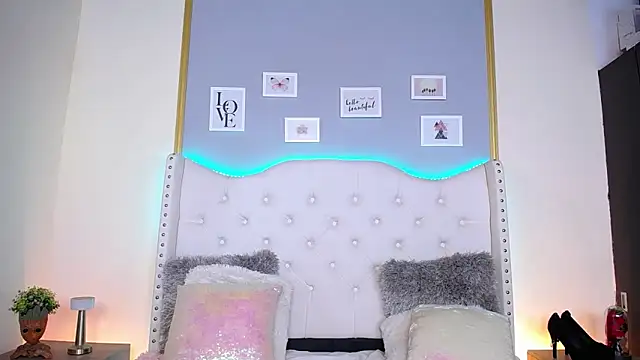 Snapshot of dante_ferraraa chatting on 02-17-26, 09:12 dante ferraraa online show from 02-17-26, 09:12