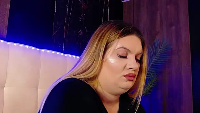 Snapshot of MelanieBrownn chatting on 02-20-26, 06:37 MelanieBrownn online show from 02-20-26, 06:37