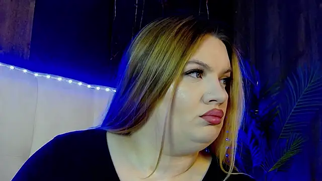 Snapshot of MelanieBrownn chatting on 02-10-26, 06:34 MelanieBrownn online show from 02-10-26, 06:34