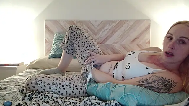 secretmuses online show from 04-20-26, 09:27