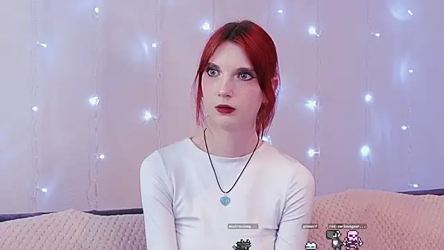 KimWilli online show from 12-22-24, 10:25