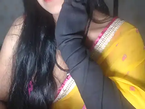 Indianstreamm online show from 03-07-25, 04:24