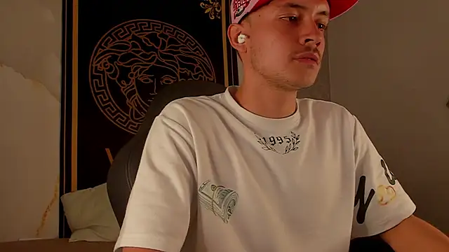 Desmon Clark online show from 10-03-25, 10:11