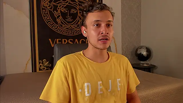 Desmon Clark online show from 09-14-25, 12:44