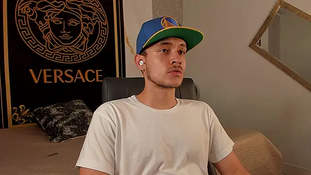 Desmon Clark online show from 09-23-25, 09:33