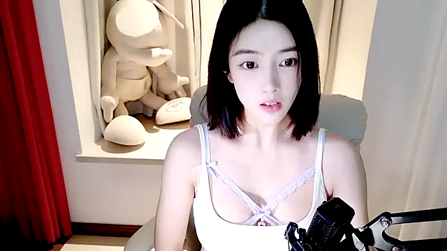 initial-lucky online show from 12-16-24, 04:16