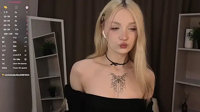 Naughty  Couplles online show from 04-12-26, 03:10