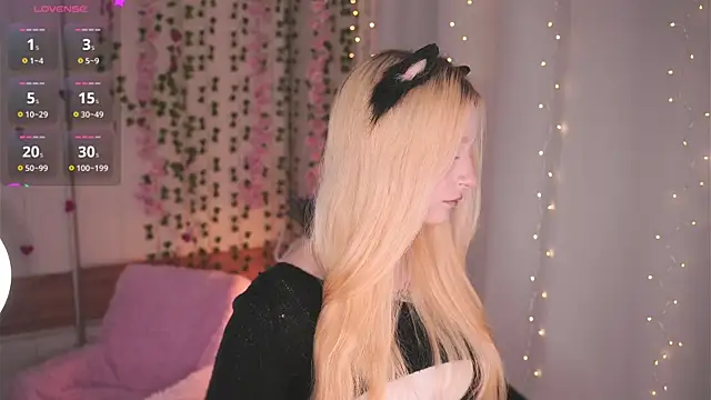 Naughty  Couplles online show from 02-15-26, 04:17