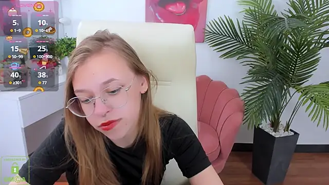 LayriantaVee online show from 09-22-25, 06:19