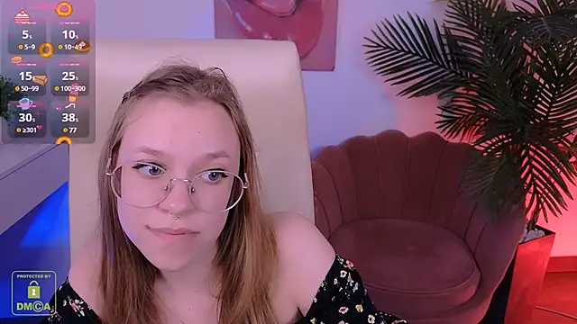 LayriantaVee online show from 03-14-25, 10:29