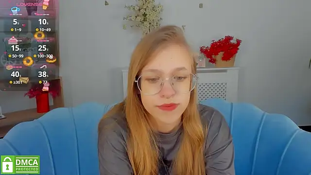 LayriantaVee online show from 09-26-25, 05:58