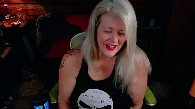 AliceHarlot online show from 11-30-25, 05:41