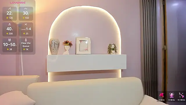 Sensual Sophie  online show from 03-26-26, 11:19