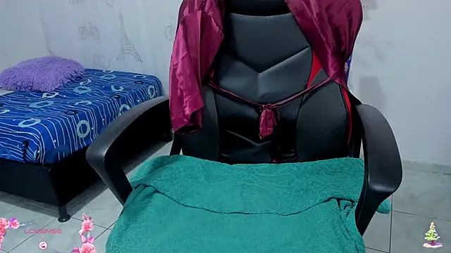 Danniela rivera online show from 12-05-25, 11:42